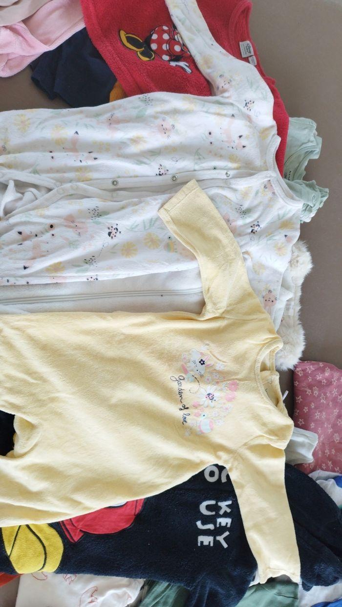 Lot vêtements bébé 9 mois - photo numéro 3