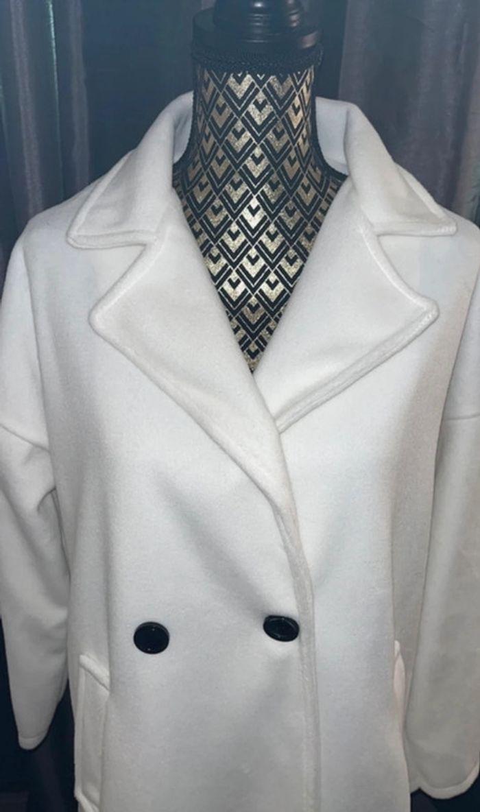 Magnifique manteau blanc - photo numéro 2