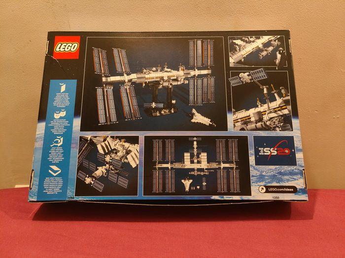 LEGO ideas 21321 La station spatiale internationale - photo numéro 2