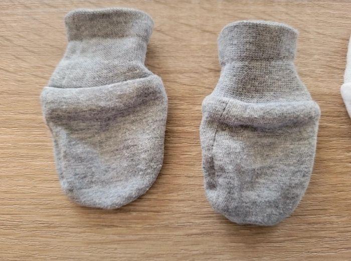 Lot de bonnets, moufles et chaussons garçon en naissance - photo numéro 7