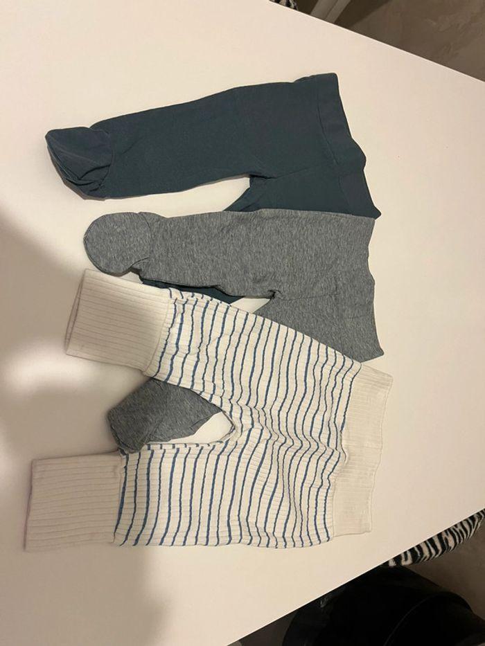 Vend lot de pantalons bébé - photo numéro 1