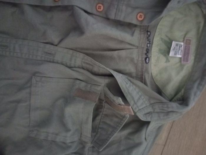 Chemise , veste. Taille : 14 ans . Vert kaki. . a manches longues.  Marque : Quechua.(Décathlon). - photo numéro 3