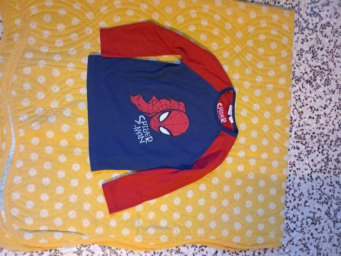 Pull garçon 6-7 ans