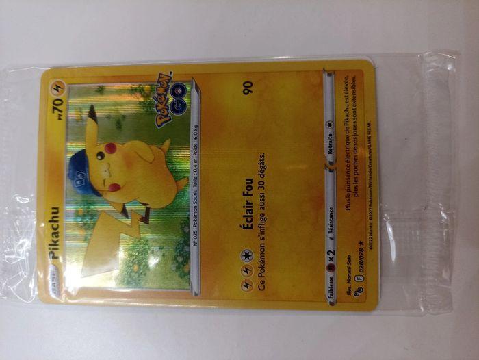 Carte pokémon Pikachu - photo numéro 1