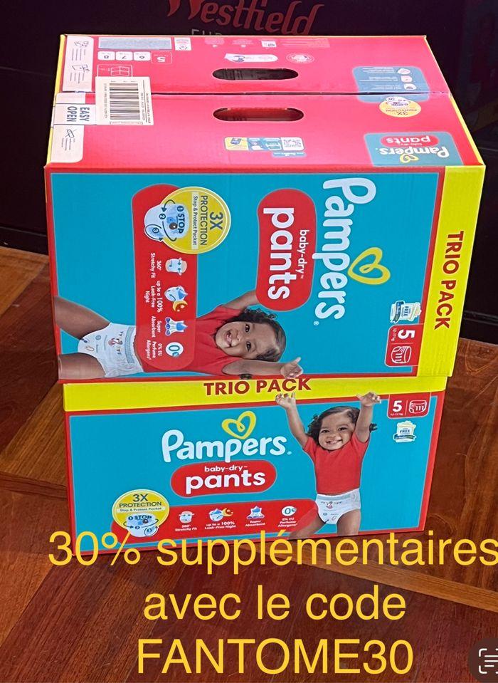 Un carton de 111 couches culotte Pampers pants taille 5 à 40€ moins 30% supplémentaires avec le code FANTOME30