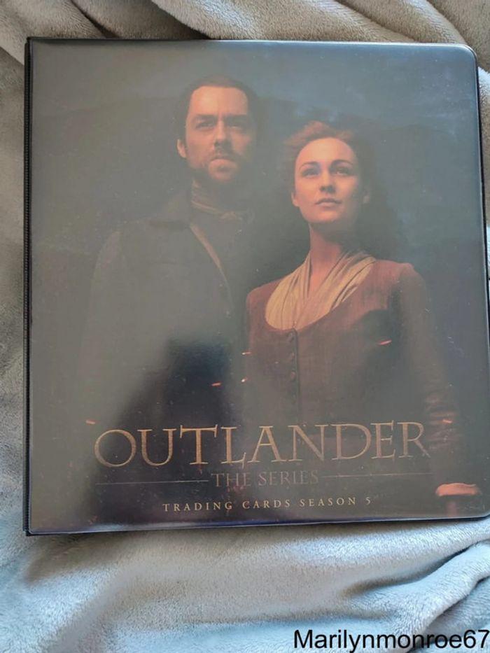 Classeur Binder Briana et Roger Outlander saison 5 - photo numéro 1