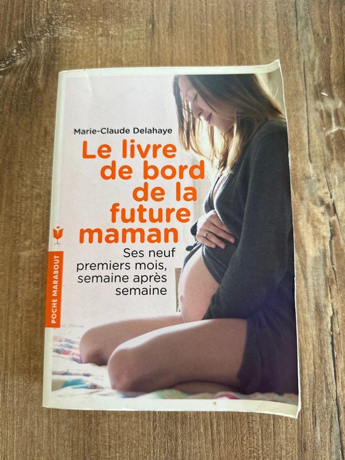 Livre de bord de la future maman - photo numéro 1