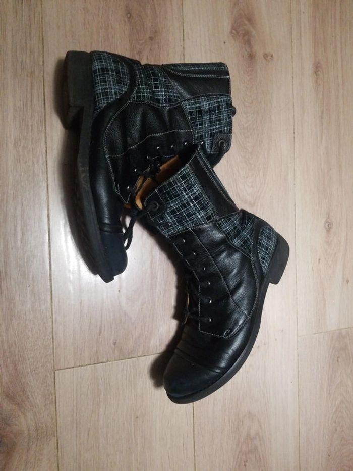 Jolies bottines cuir et tartan - photo numéro 1