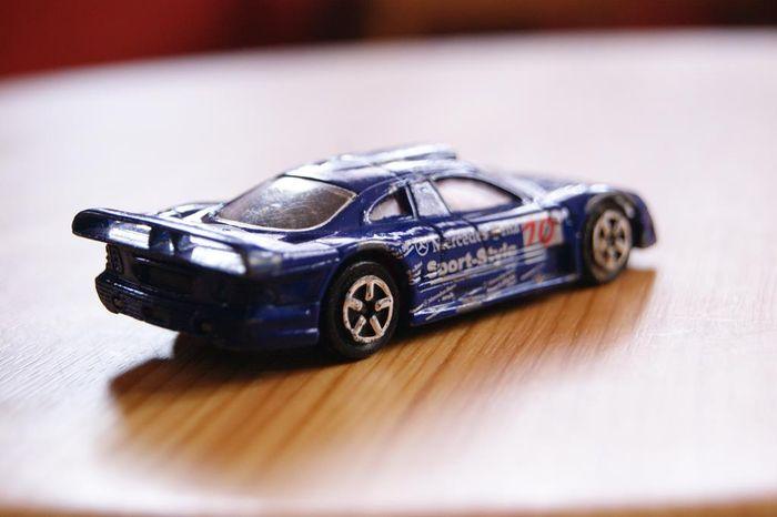 Majorette Mercédes CLK GTR bleue - photo numéro 5