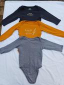 Lot de 3 bodies taille 18 mois