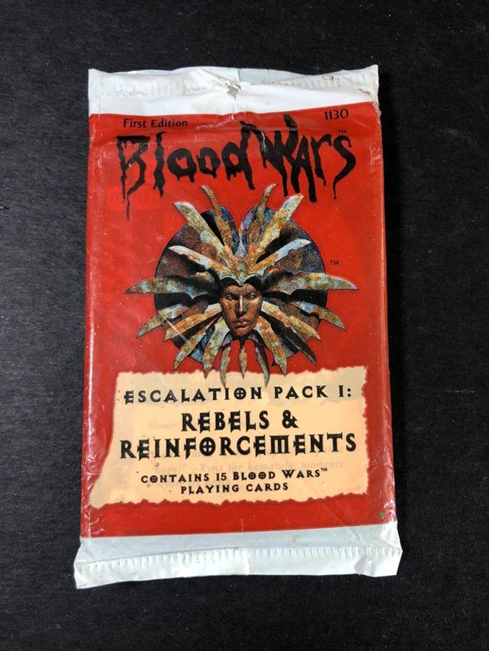 Vintage jeux de cartes tcg blood wars booster pack 1995 - photo numéro 1