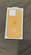 Coque Apple jaune 15 pro Max