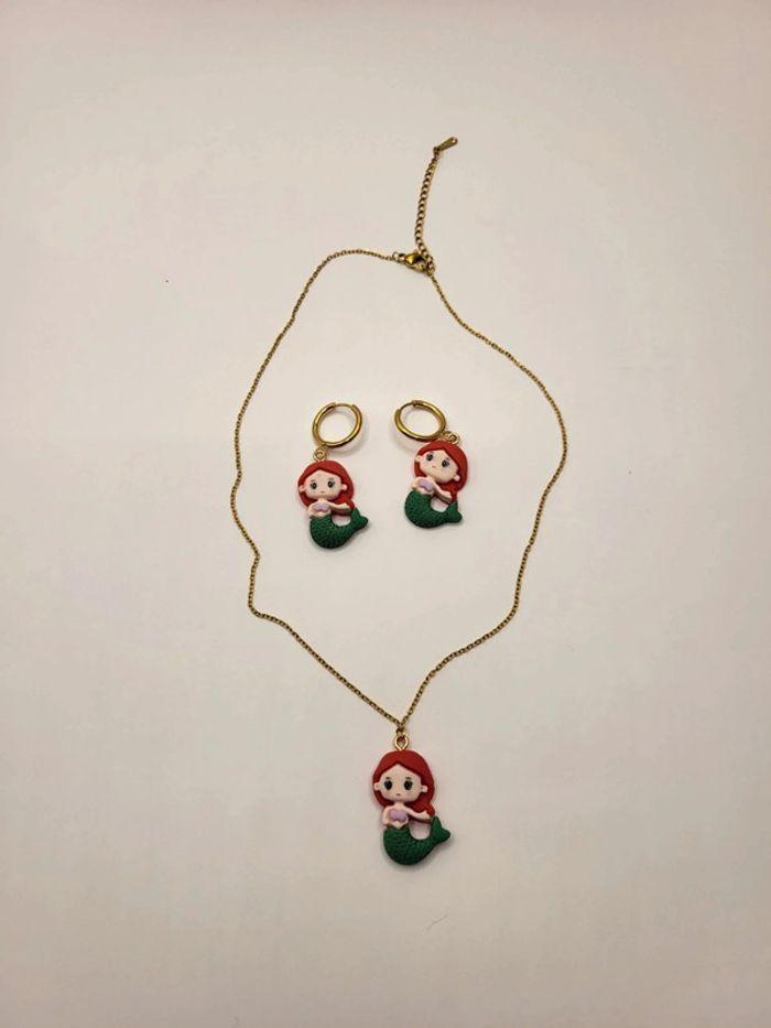 Colier pendantif et boucles d'oreilles - photo numéro 5