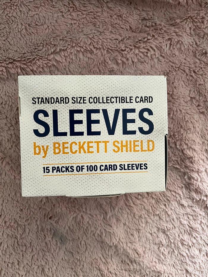 15 packs of 100 cards sleeves by Beckett Shield - photo numéro 4