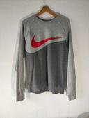 pull Nike gris taille M parfait état