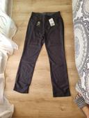 Superbe pantalon neuf  tissaia taille 42