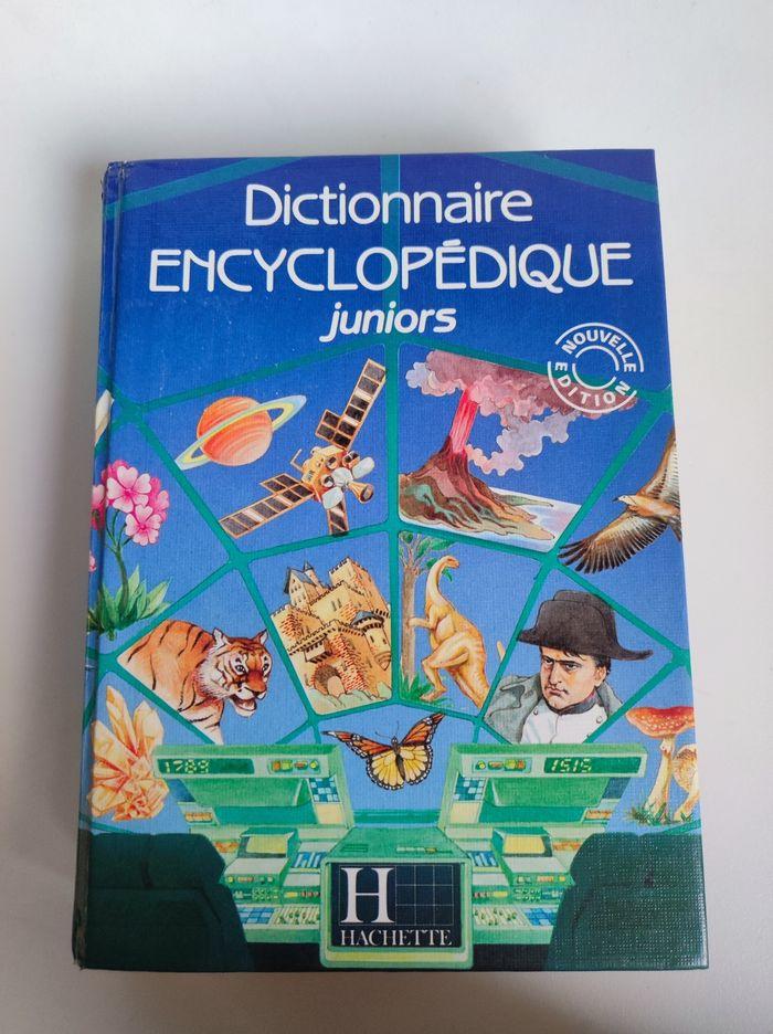 Dictionnaire encyclopedie juniors  / Hachette 1986 - photo numéro 1