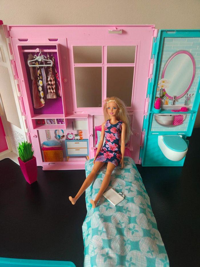 Maison transportable Barbie - photo numéro 3