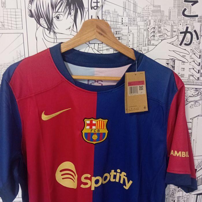 Maillot de football de Barcelone. - photo numéro 7