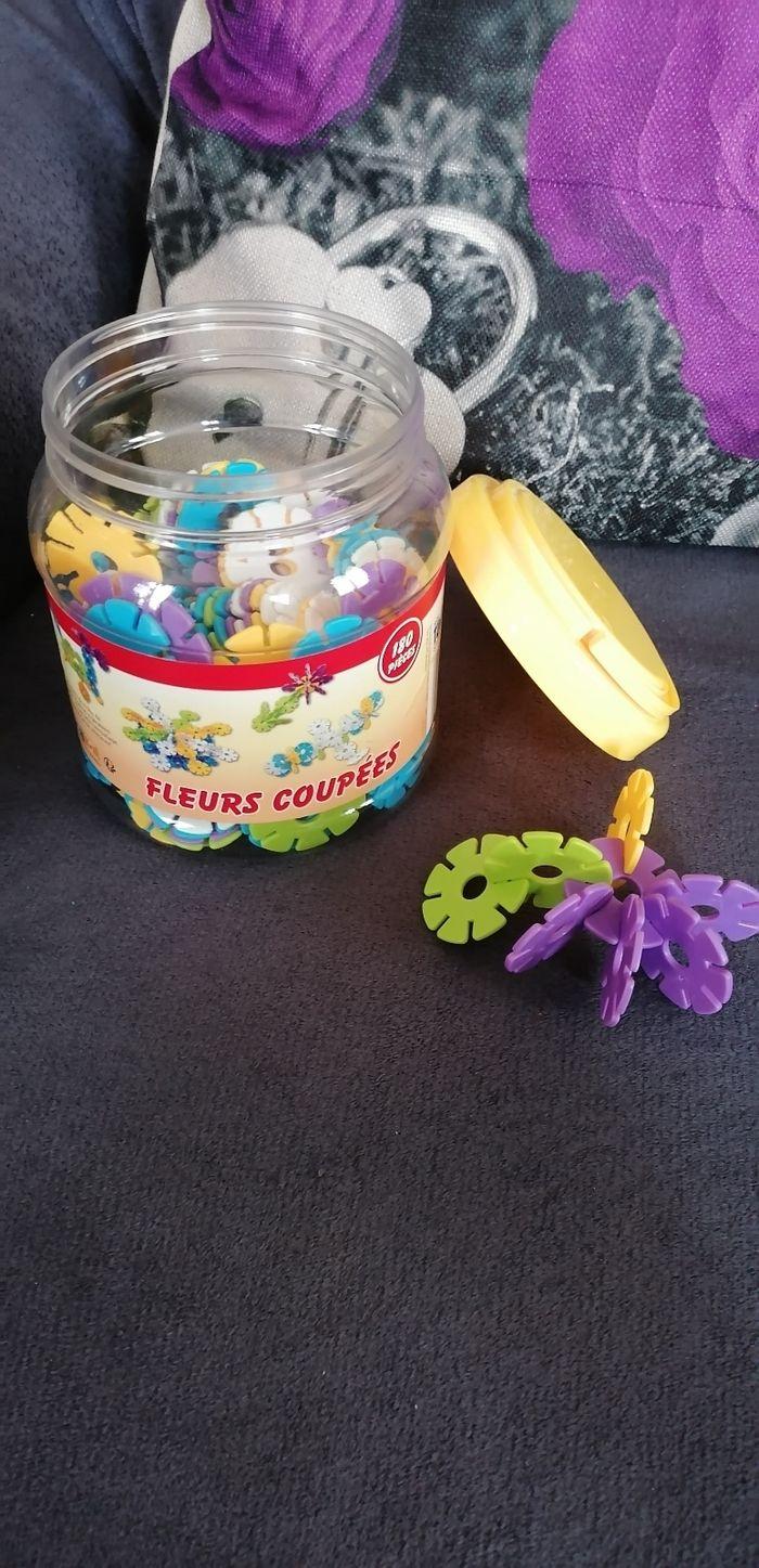 Jeux de fleurs coupées