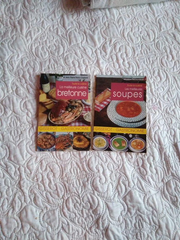 2 livres de cuisine - photo numéro 1