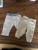 Lot pantalons jogging, taille six mois