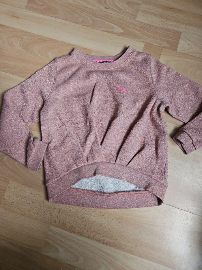 Petit pull - photo numéro 1