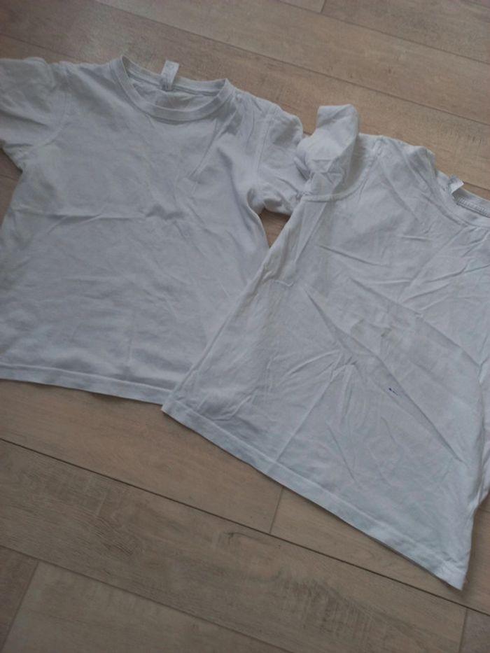 Lot t-shirt blanc - photo numéro 1