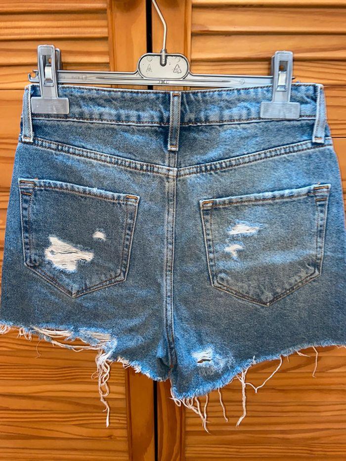 Short en jean bleu XS taille haute avec trois et bandes latérales - photo numéro 5