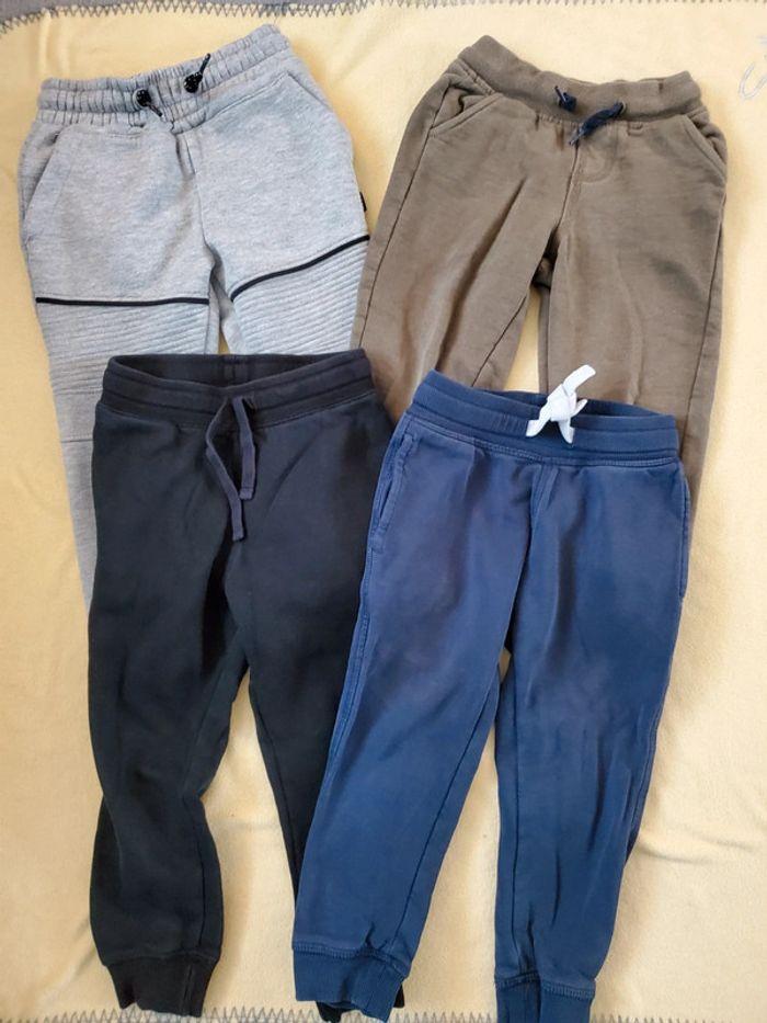 Lot 4 pantalons 4 ans - photo numéro 1