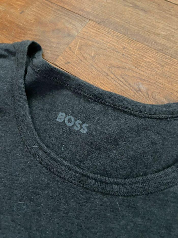 T shirt Hugo Boss - photo numéro 2