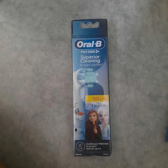 Oral-B