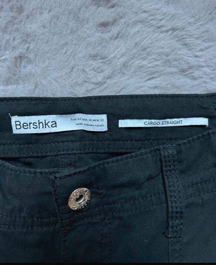 Pantalon cargo noir Bershka - photo numéro 4