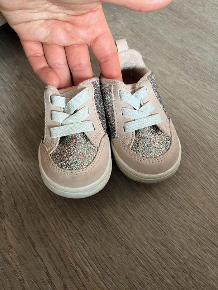 Basket à paillettes H&M taille 18/19 - photo numéro 1