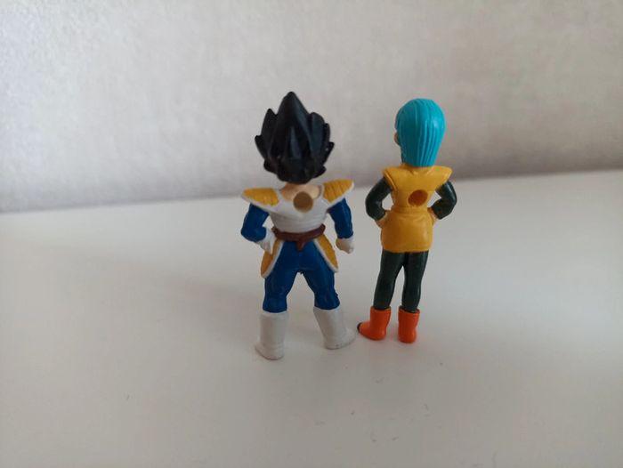 Lot 2 figurines dragon ball - photo numéro 3