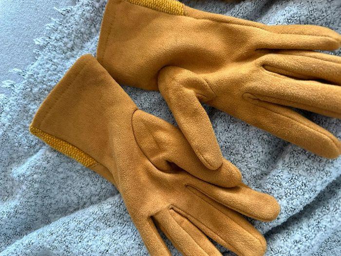 Gants et bandeau moutarde - photo numéro 3