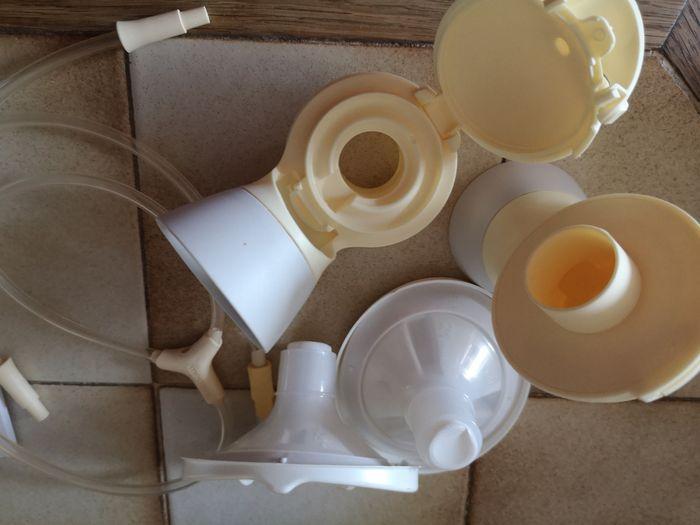 Kit allaitement: Medela Swing Maxi, Medela mini glacière, Chauffe-biberon Philips Avent, Sacs Cong - photo numéro 4