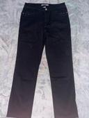 Pantalon noir tailler droit T40 I.quing