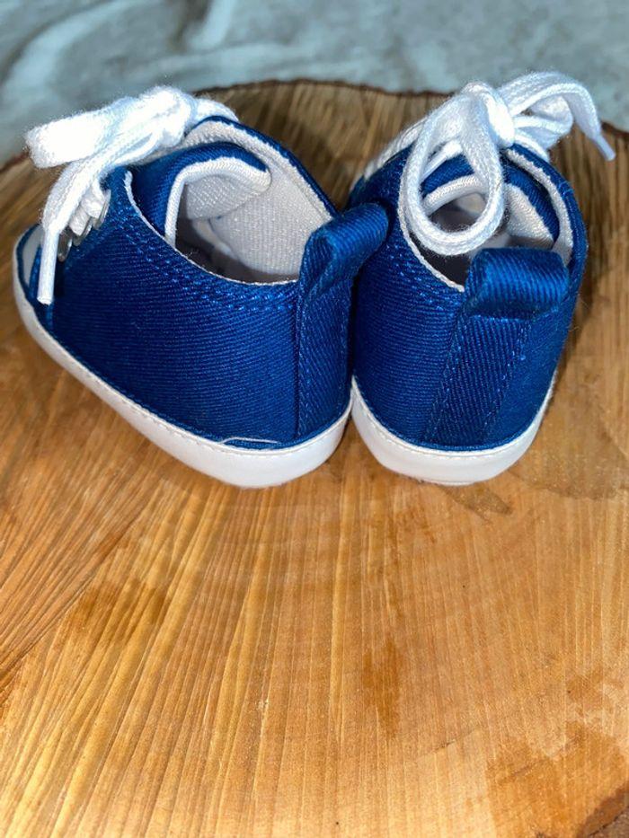 Chaussure tennis 👟 bébé taille 0/3 mois - photo numéro 3