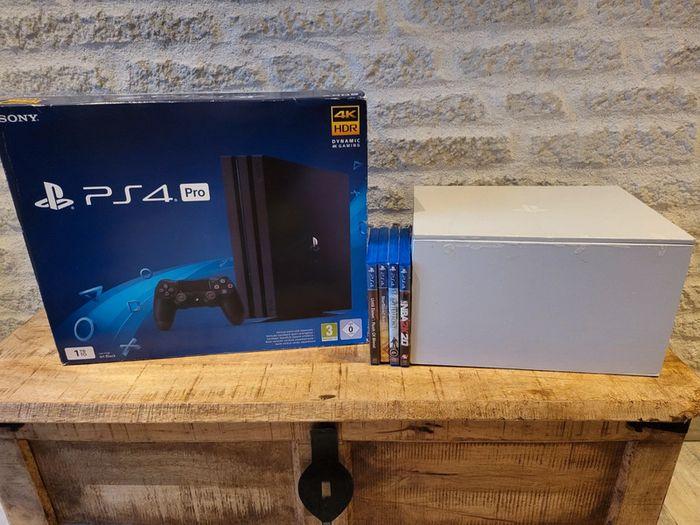 Console Ps4 Pro + PsVR - photo numéro 2