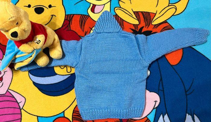 Pull Winnie fait main 24 moi - photo numéro 2