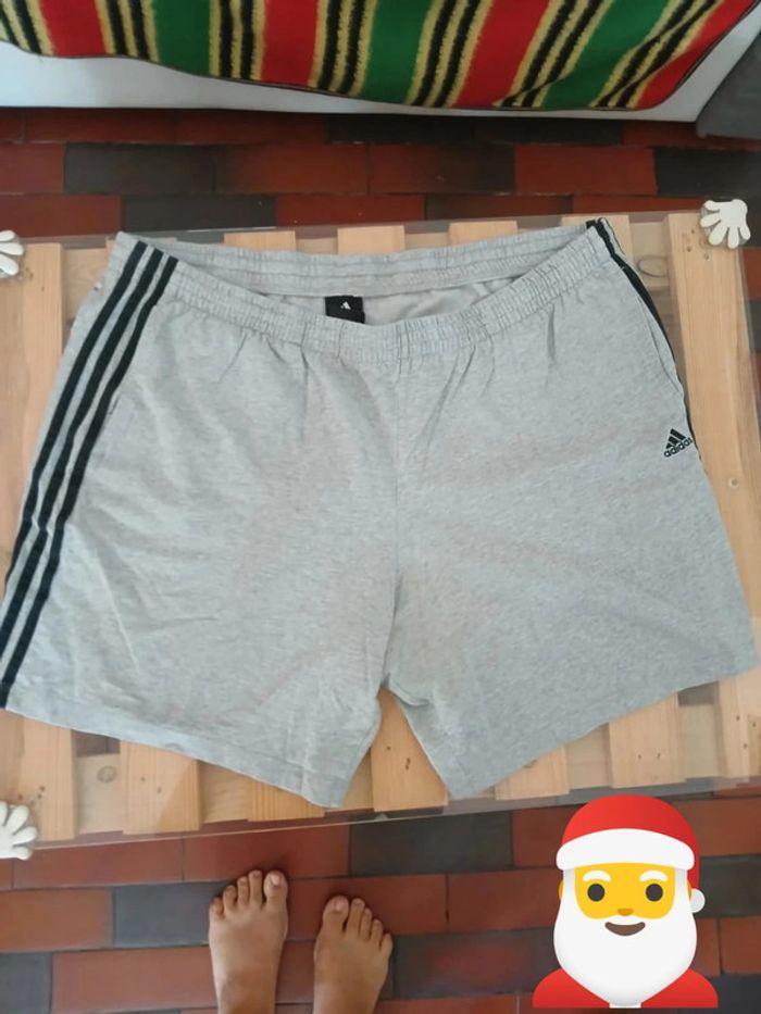 Short adidas gris climalite Cotton XXL - photo numéro 1