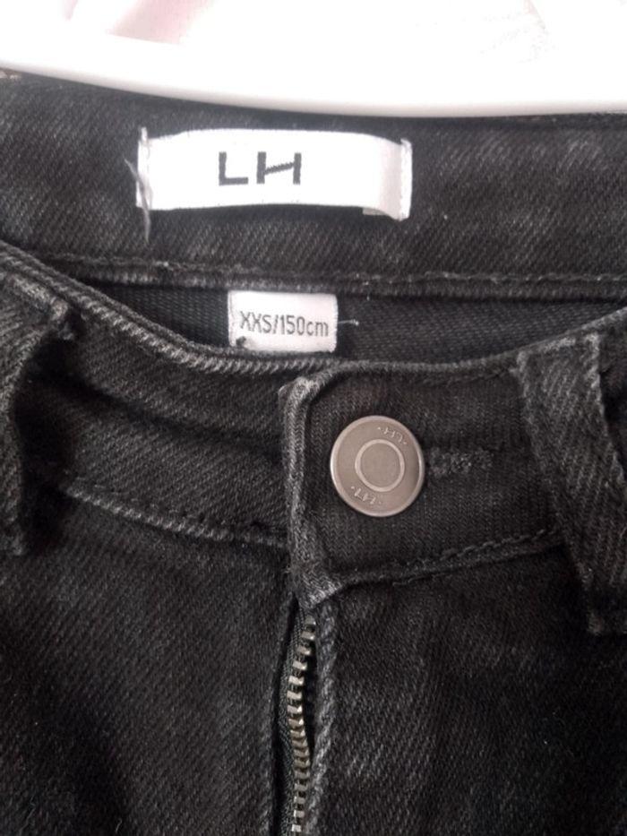 Pantalon/ jean noir LH taille xxs / 150 cm avec des poches sur les côtés et derrière - photo numéro 3