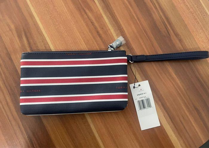 Pochette tommy hilfiger - photo numéro 2