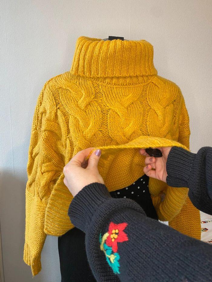 Pull d’hiver col roulé tressé jaune moutarde Etam taille M / 38 - photo numéro 5