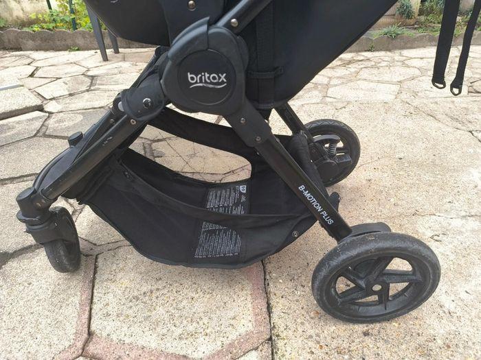 Poussette britax avec base ISOFIX pour cosy (remise en main propre uniquement) - photo numéro 4