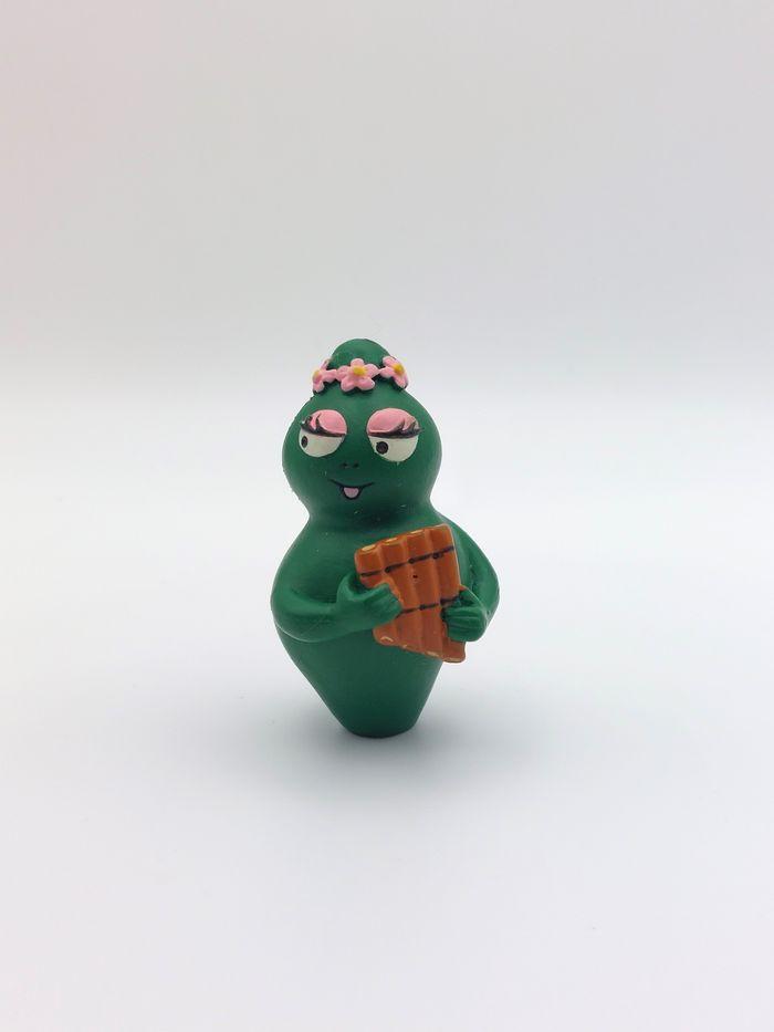 Petite Figurine Barbalala et sa flute de la famille barbapapa Plastoy 2003 5 cm - photo numéro 1