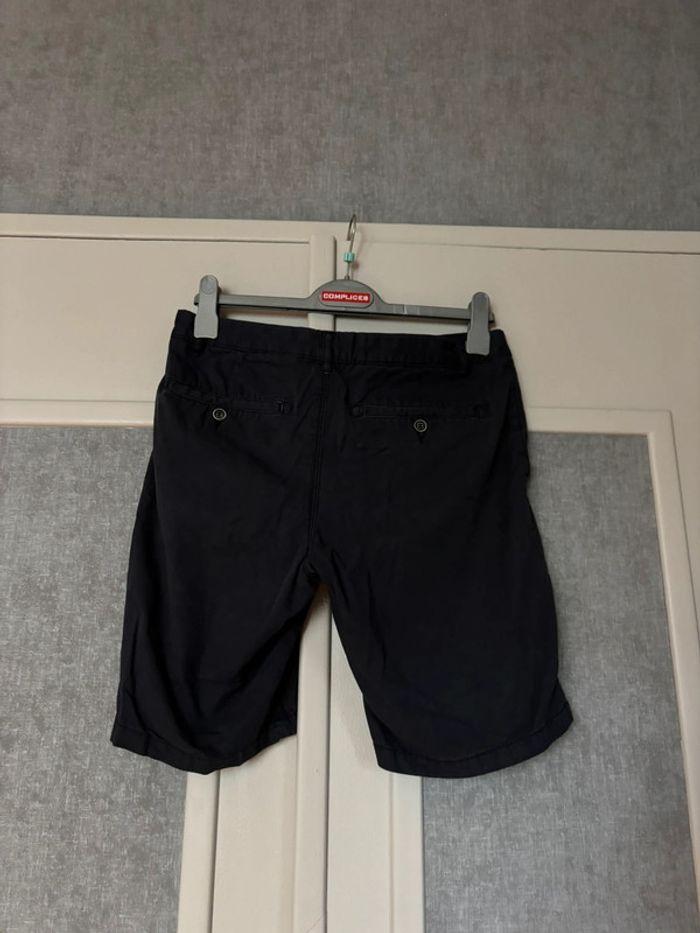 Short Celio taille 36 - photo numéro 2