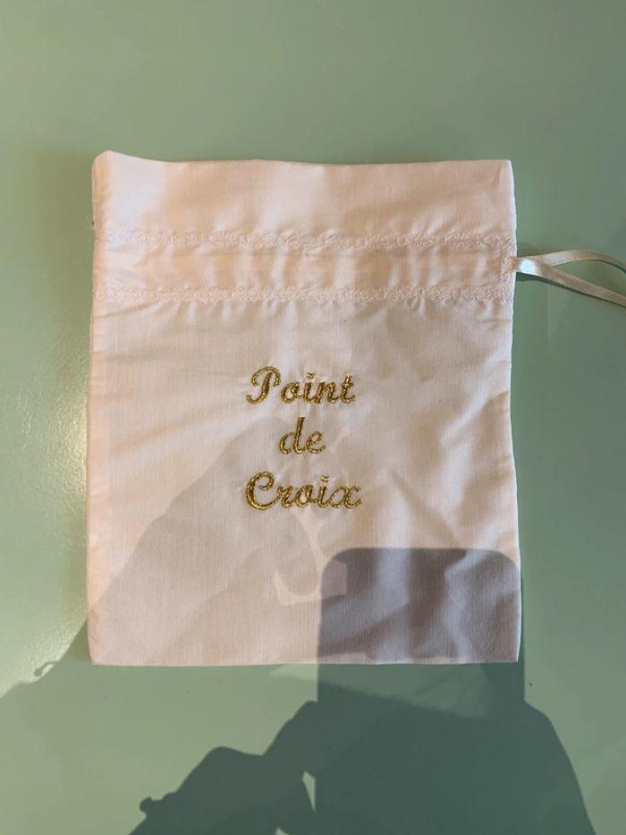 Petite pochette point de croix - photo numéro 1