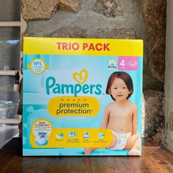 1 carton Pampers  Premium Protection Taille 4 : 108 couches - photo numéro 1